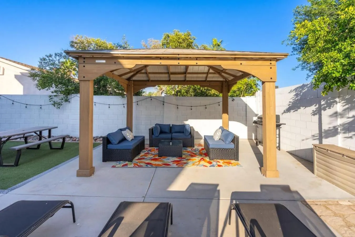 Extravagant Mainhome Heatedpool Sharedbackyard Phoenix USA